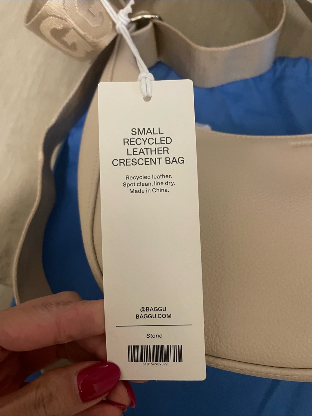BAGGU Small Crescent Shoulder Bag in Cream - Picture 8 of 8